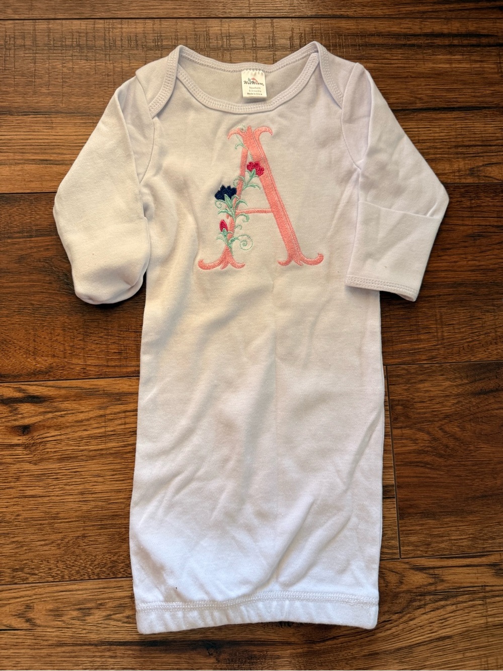 WeeWear Newborn Baby Gown Floral Monogram A 0-3 Months